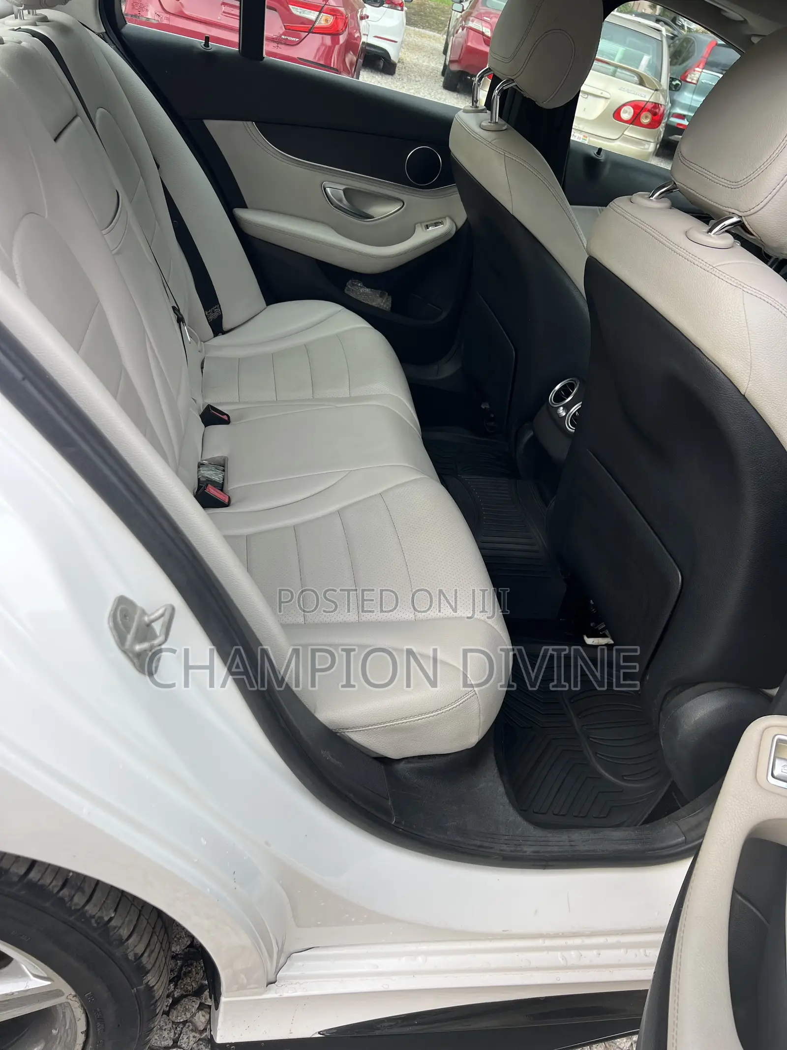 Mercedes-Benz C300 2016 White