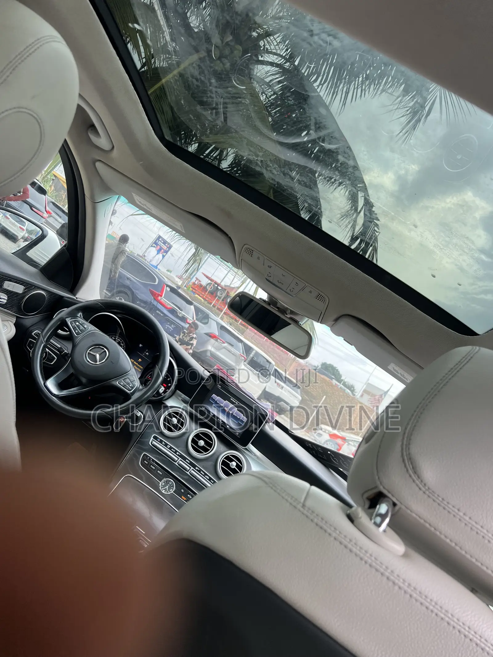 Mercedes-Benz C300 2016 White