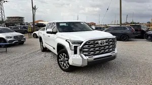 Toyota Tundra 1794 Edition CrewMax 4WD SB w/5.5' Bed 2025 White