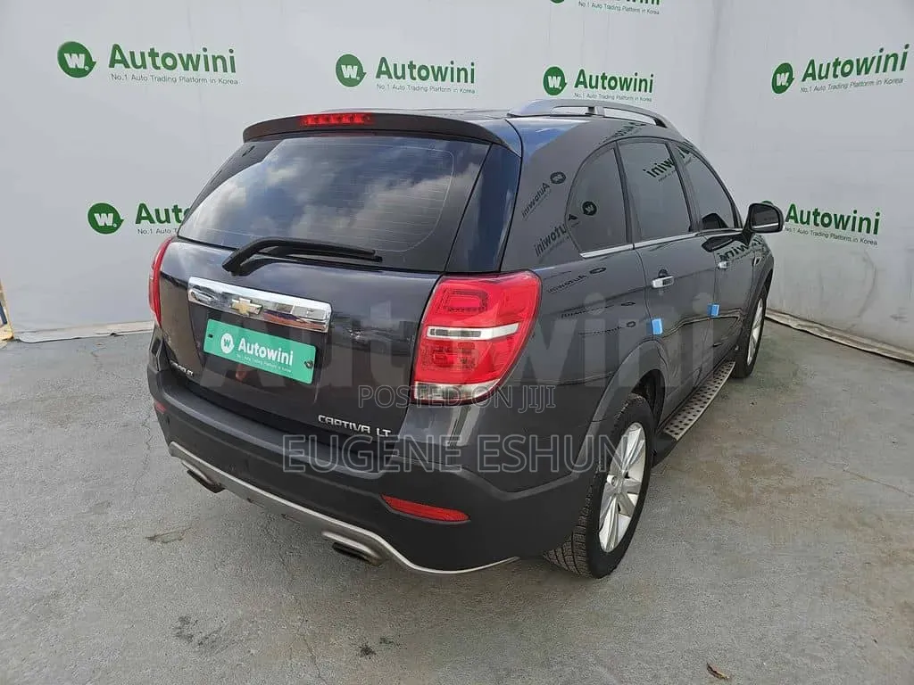 Chevrolet Captiva 2014 Black