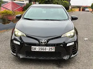 Toyota Corolla 2016 Black
