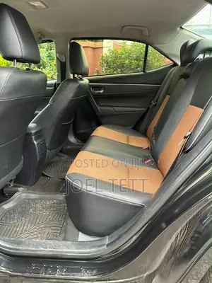 Toyota Corolla 2016 Black