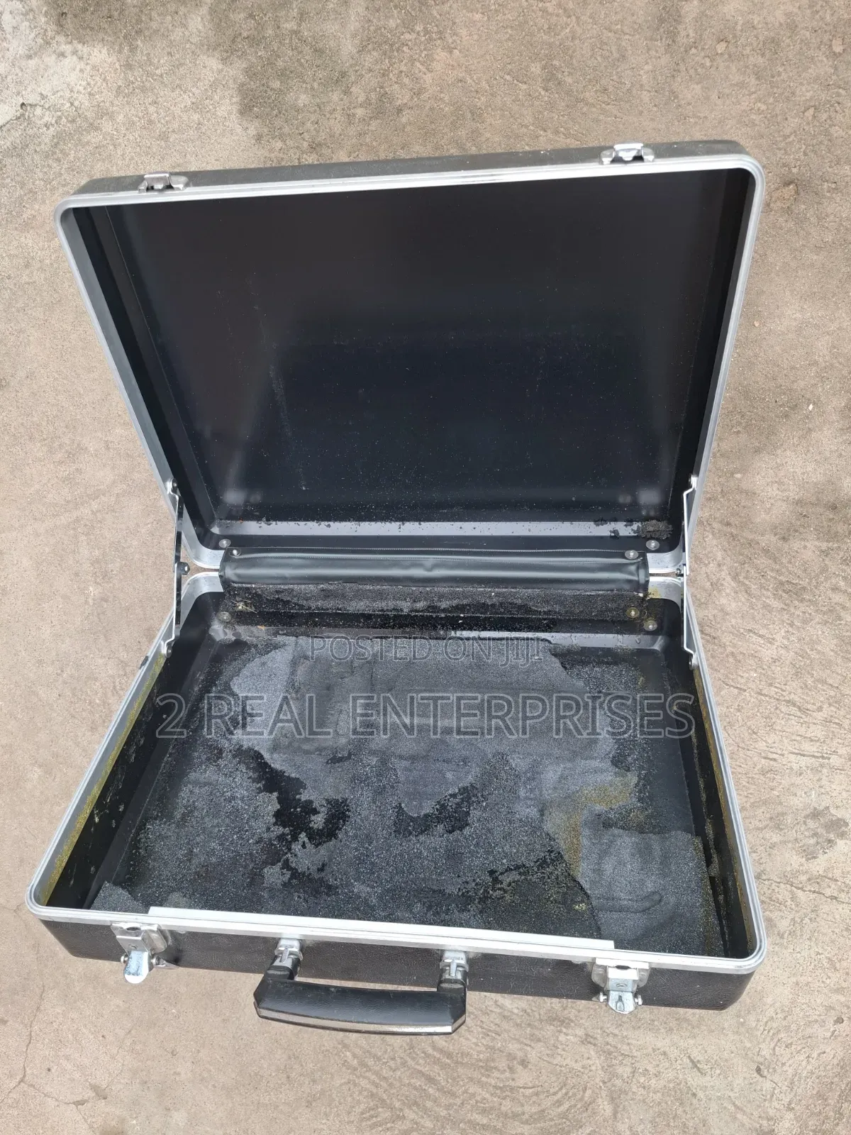 Custom Classic Hard Shell Executive Briefcase NO KEY