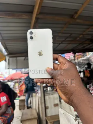 Apple iPhone 11 64 GB White