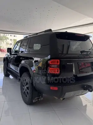 Toyota Land Cruiser Prado 2025 Black