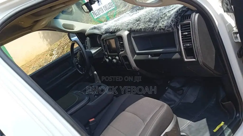 Dodge RAM 1500 5.7 Petrol AWD 2019 White