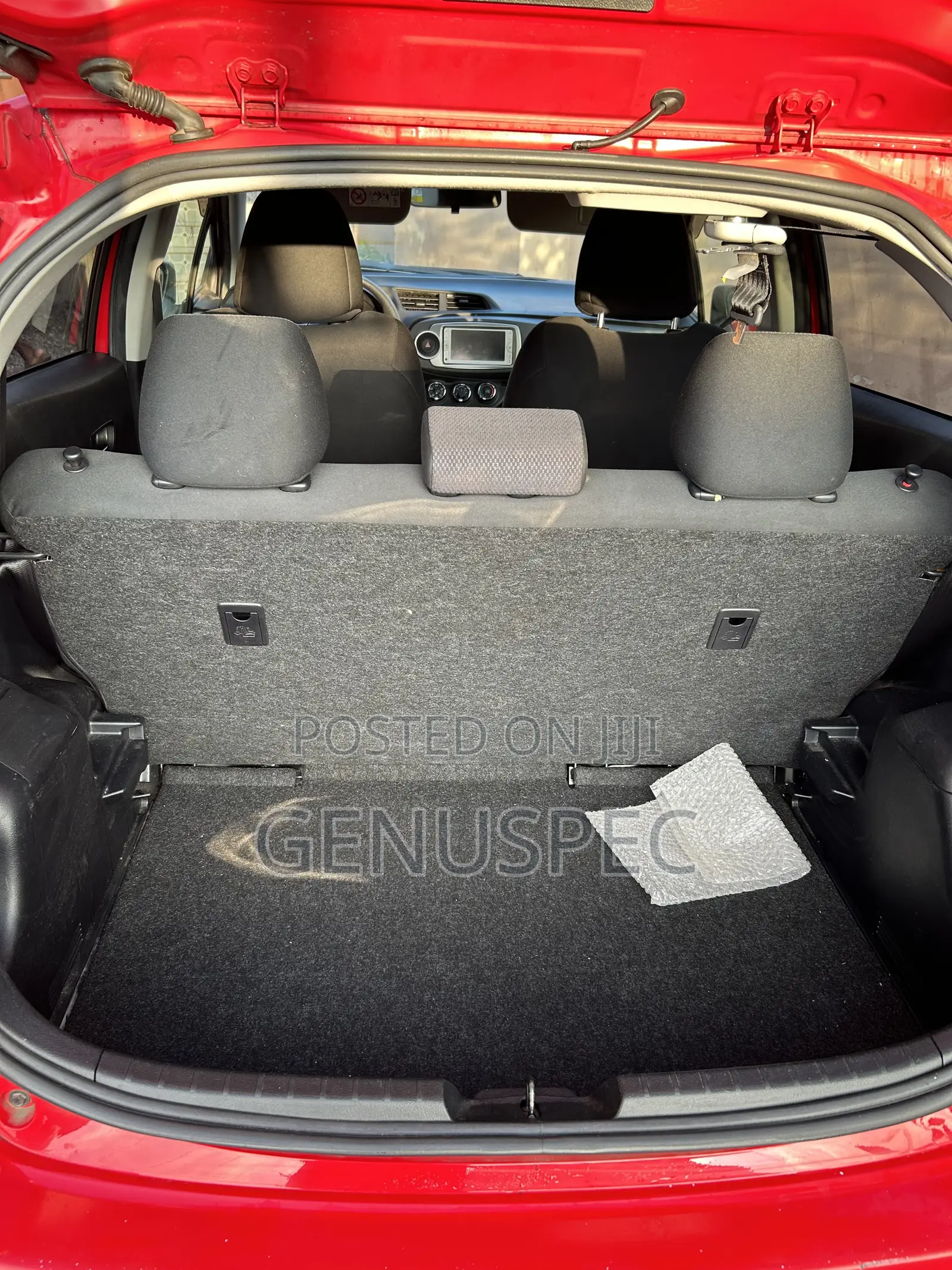 Toyota Vitz 1.3 AWD 3dr 2014 Red