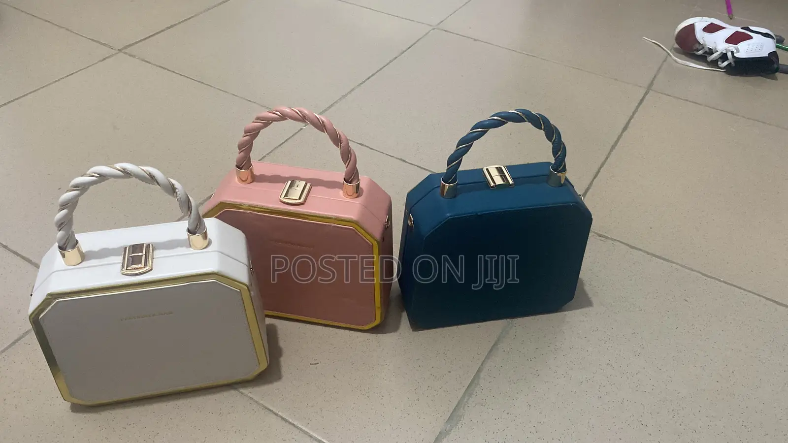 Luxury Classy Ladies Handbags With Gold-Trimmed Handles