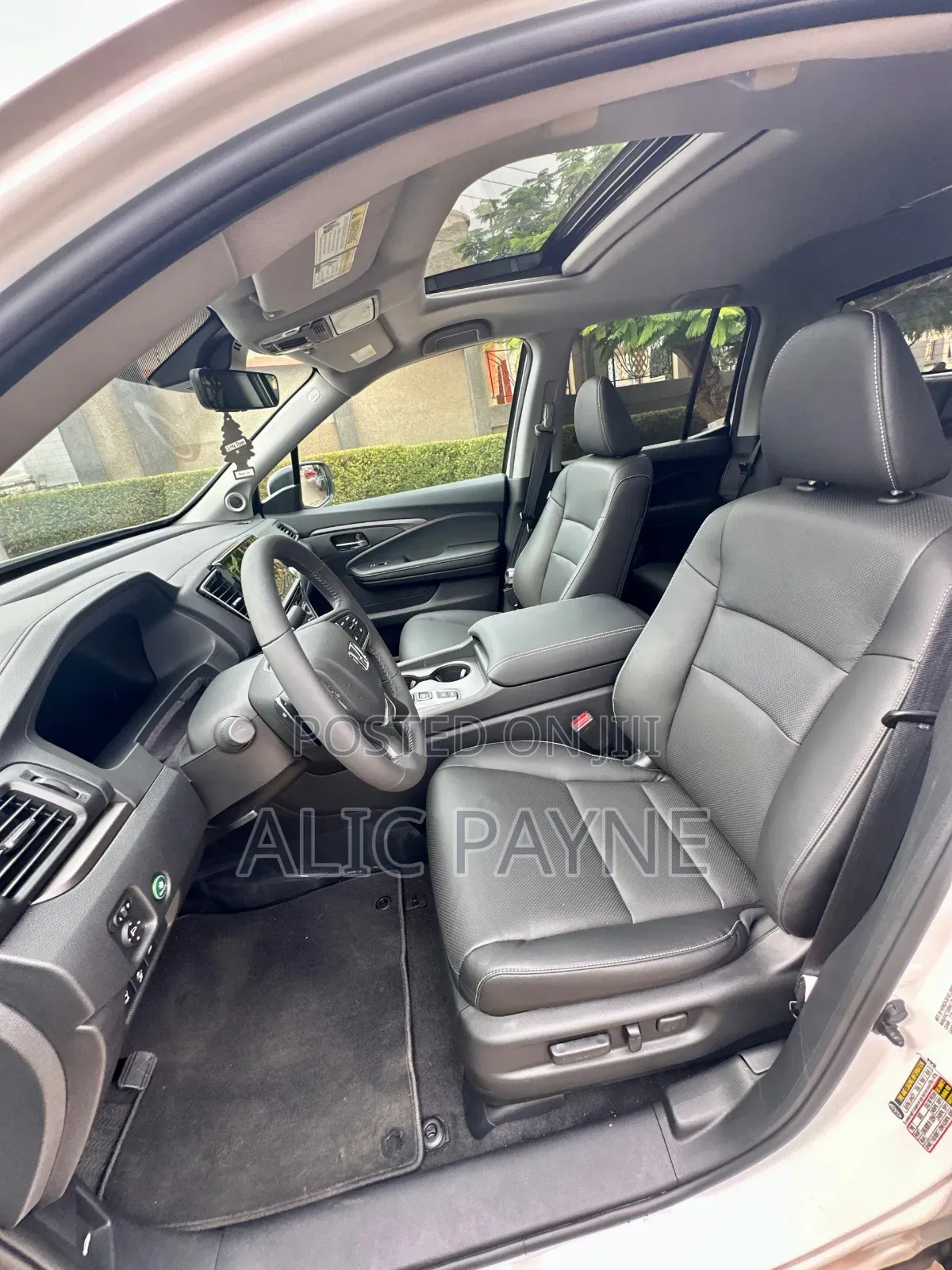 Honda Ridgeline Black Edition Crew Cab AWD SB 2026 White