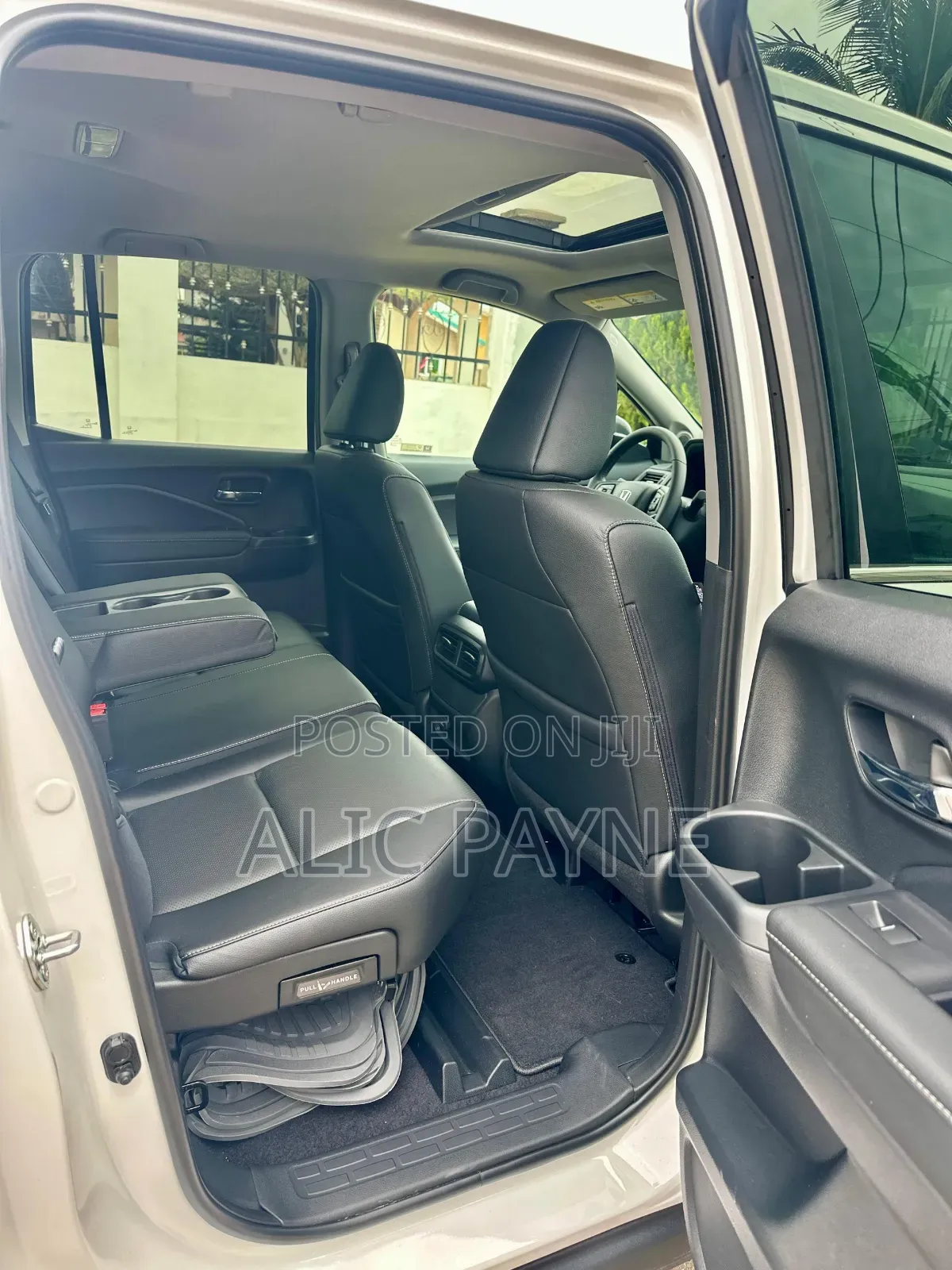 Honda Ridgeline Black Edition Crew Cab AWD SB 2026 White