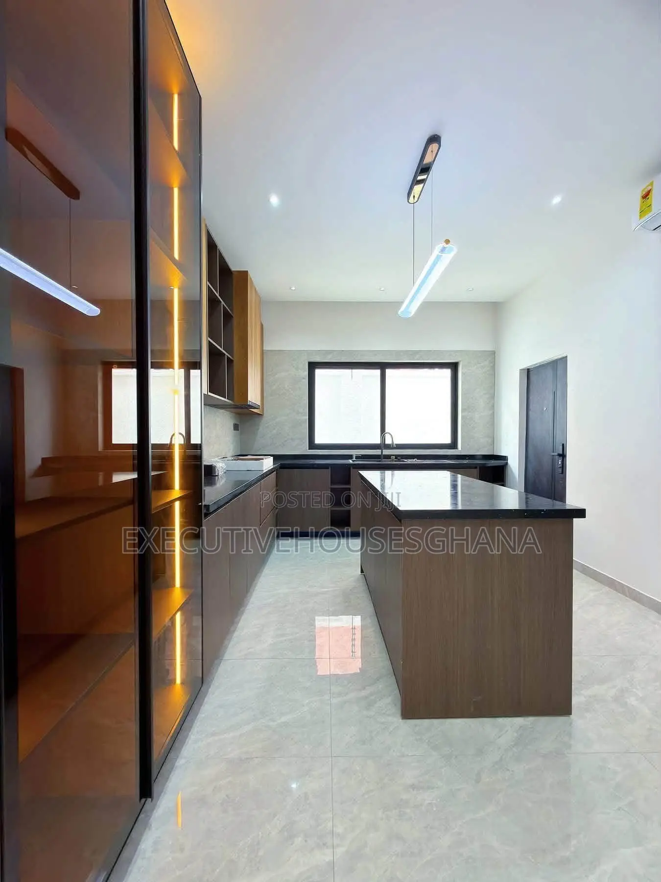 4bdrm House in Executivehousesghana, Tema Metropolitan for sale