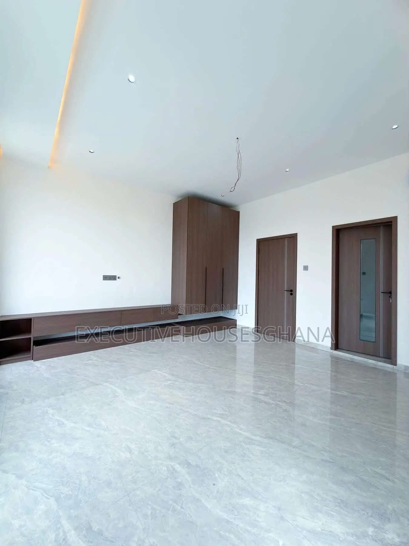 4bdrm House in Executivehousesghana, Tema Metropolitan for sale