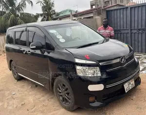 Toyota Voxy 2012 Black