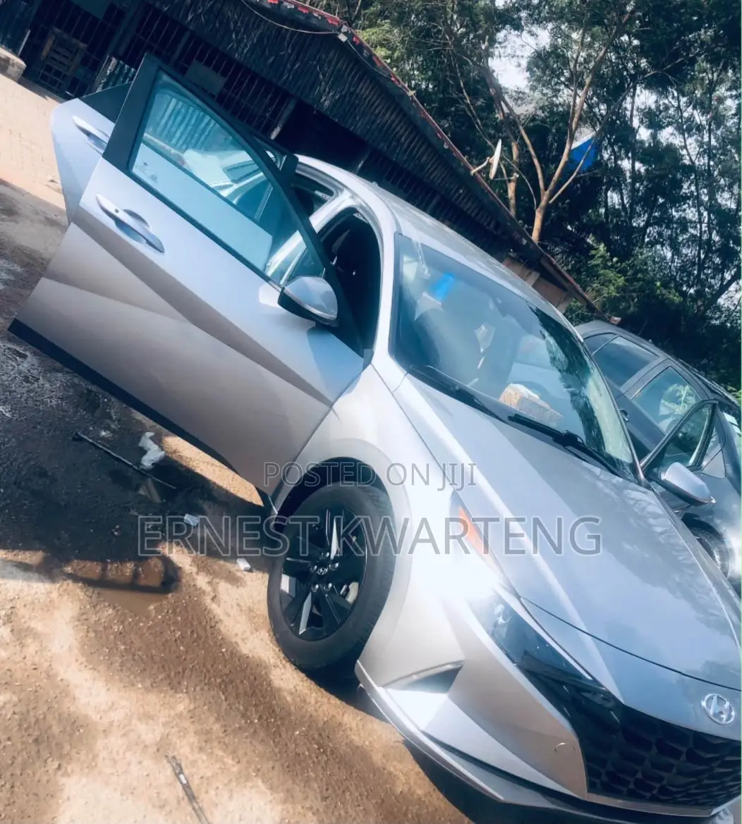 Hyundai Elantra 2021 Gray