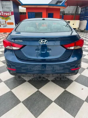 Hyundai Elantra 2016 Blue