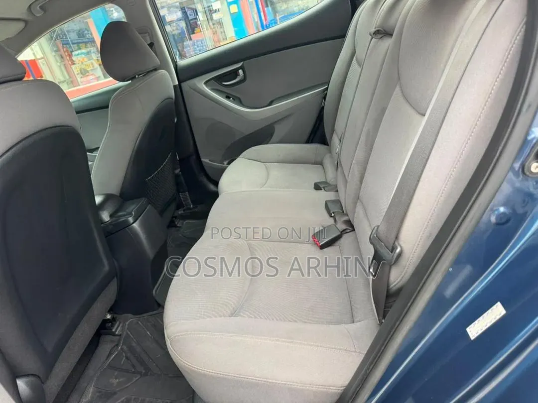 Hyundai Elantra 2016 Blue