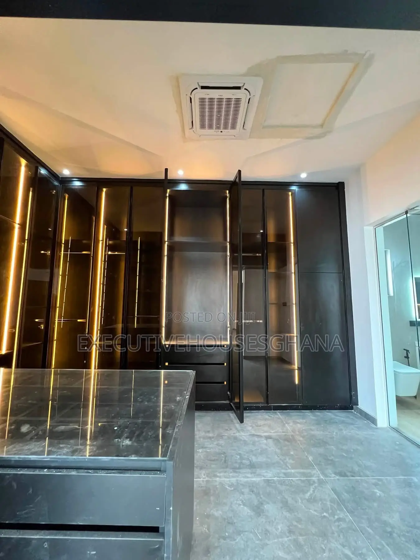 4bdrm House in Executivehousesghana, East Legon for sale