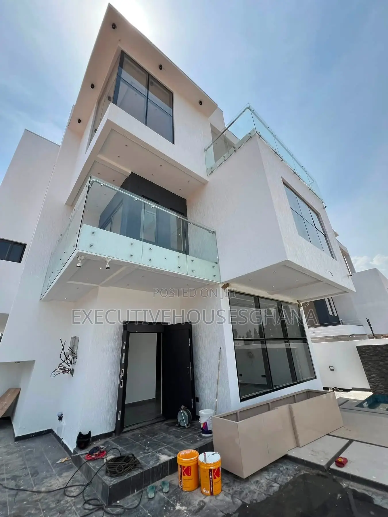 4bdrm House in Executivehousesghana, East Legon for sale