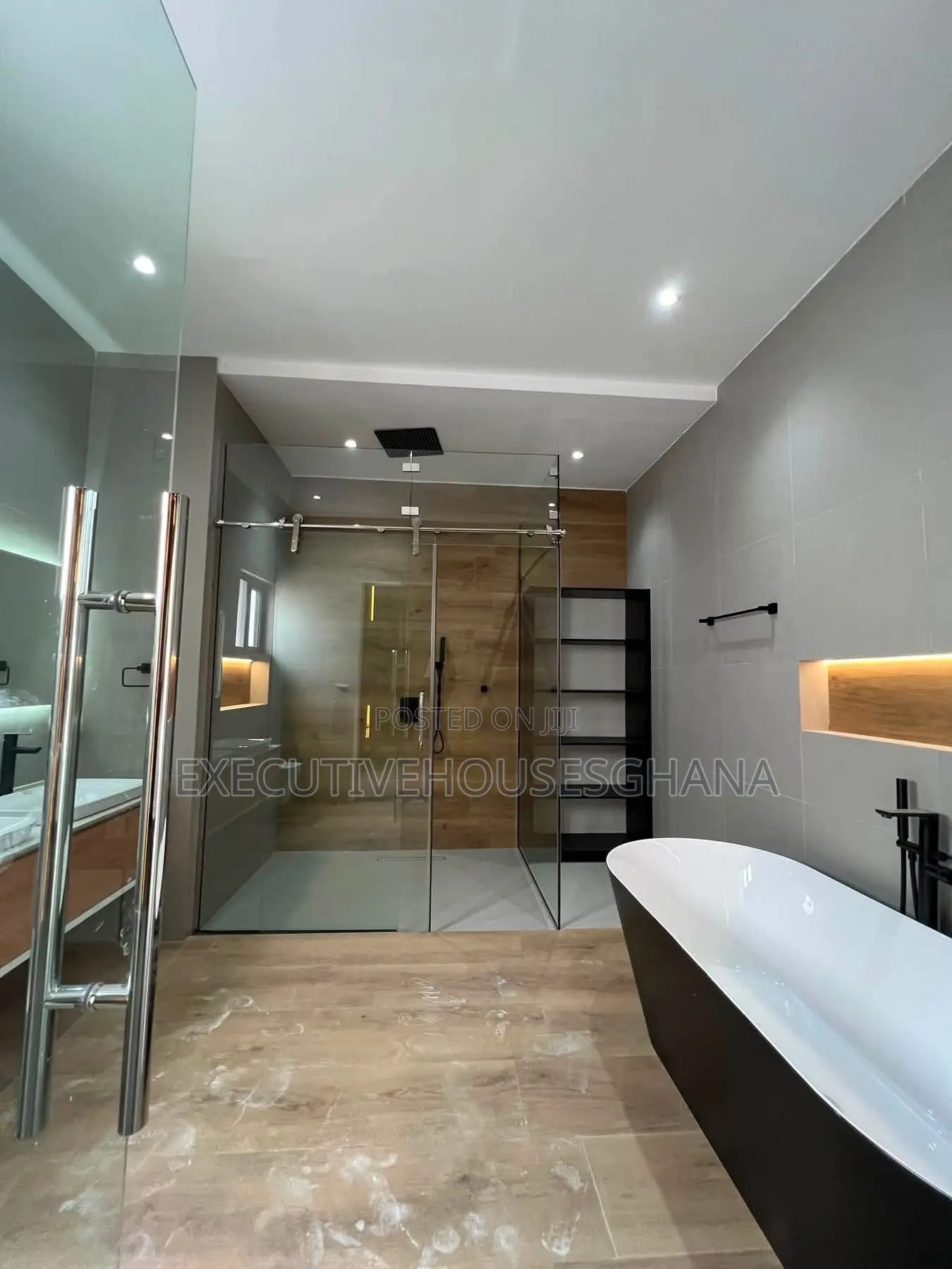 4bdrm House in Executivehousesghana, East Legon for sale