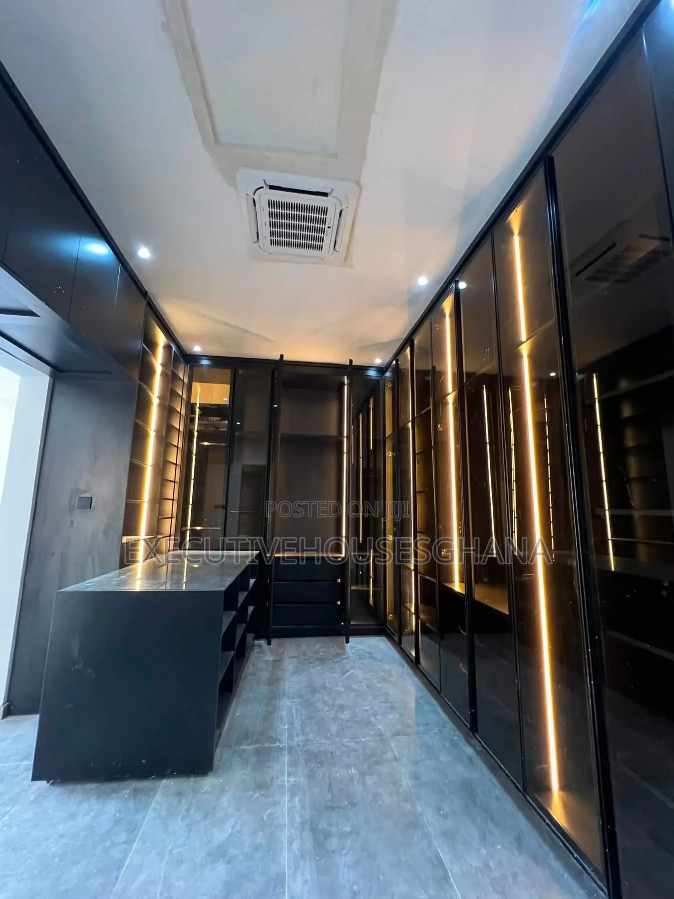 4bdrm House in Executivehousesghana, East Legon for sale