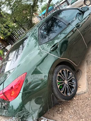 Toyota Corolla L 4dr Sedan (1.8L 4cyl CVT) 2017 Green
