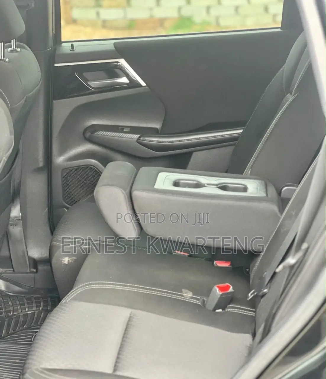 Mitsubishi Outlander 2022 Black