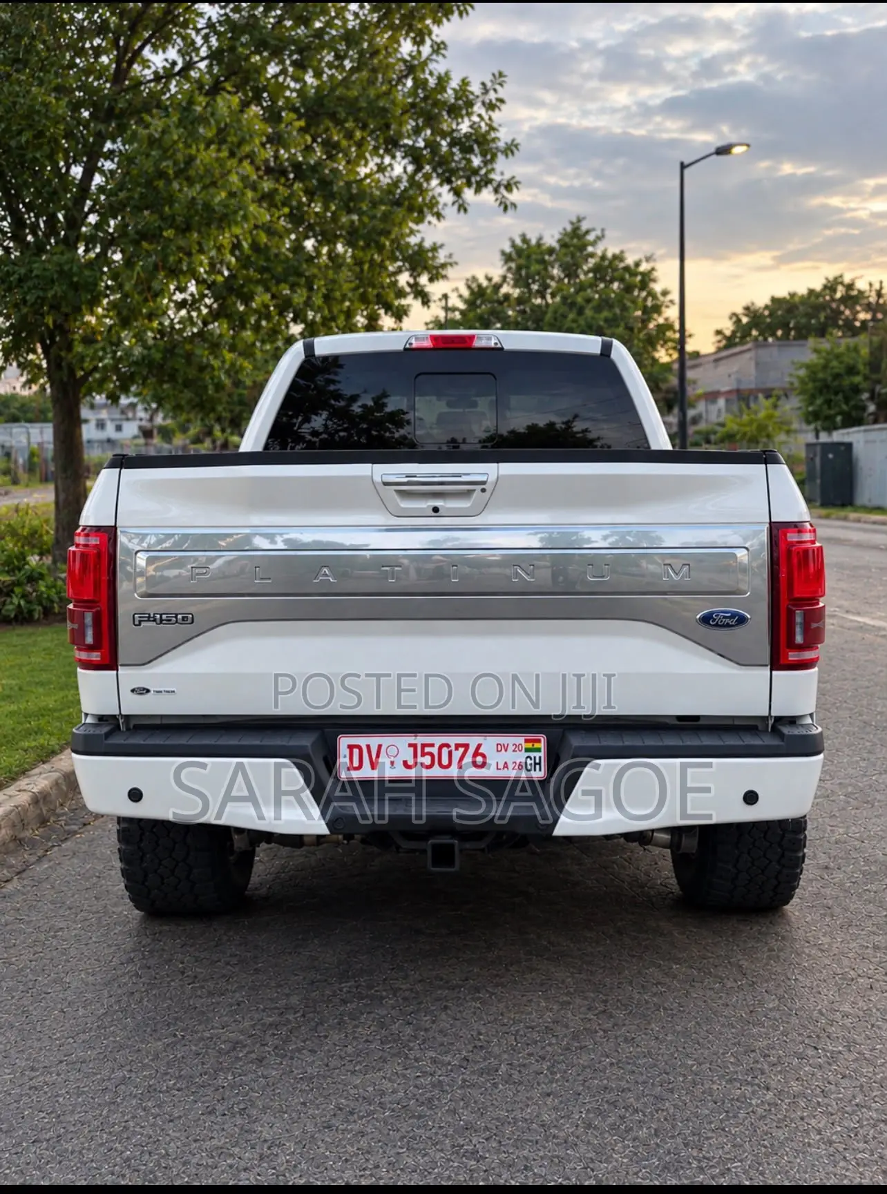 Ford F-150 Platinum 4x4 SuperCrew Cab Styleside 6.5 ft. box 157 in. WB White