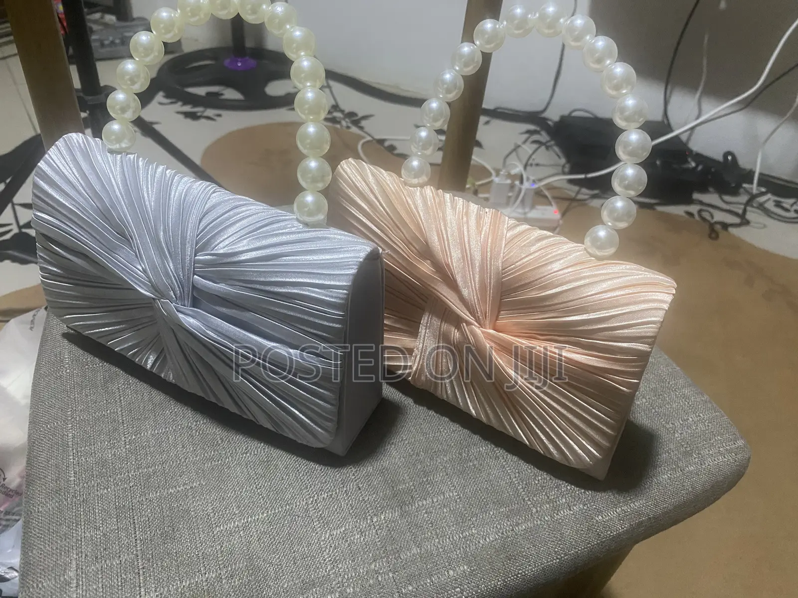 Luxury Pearl Handle Evening Clutch Bag