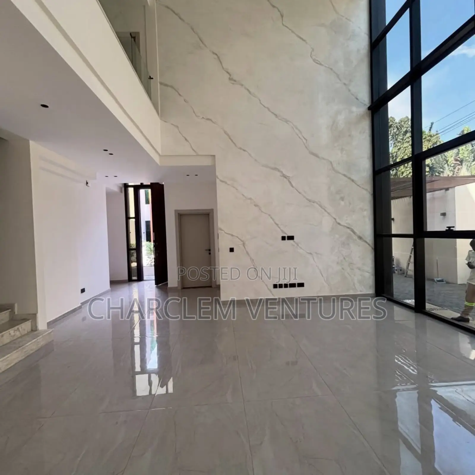 5bdrm Villa in Charclem Ventures, North Ridge for sale