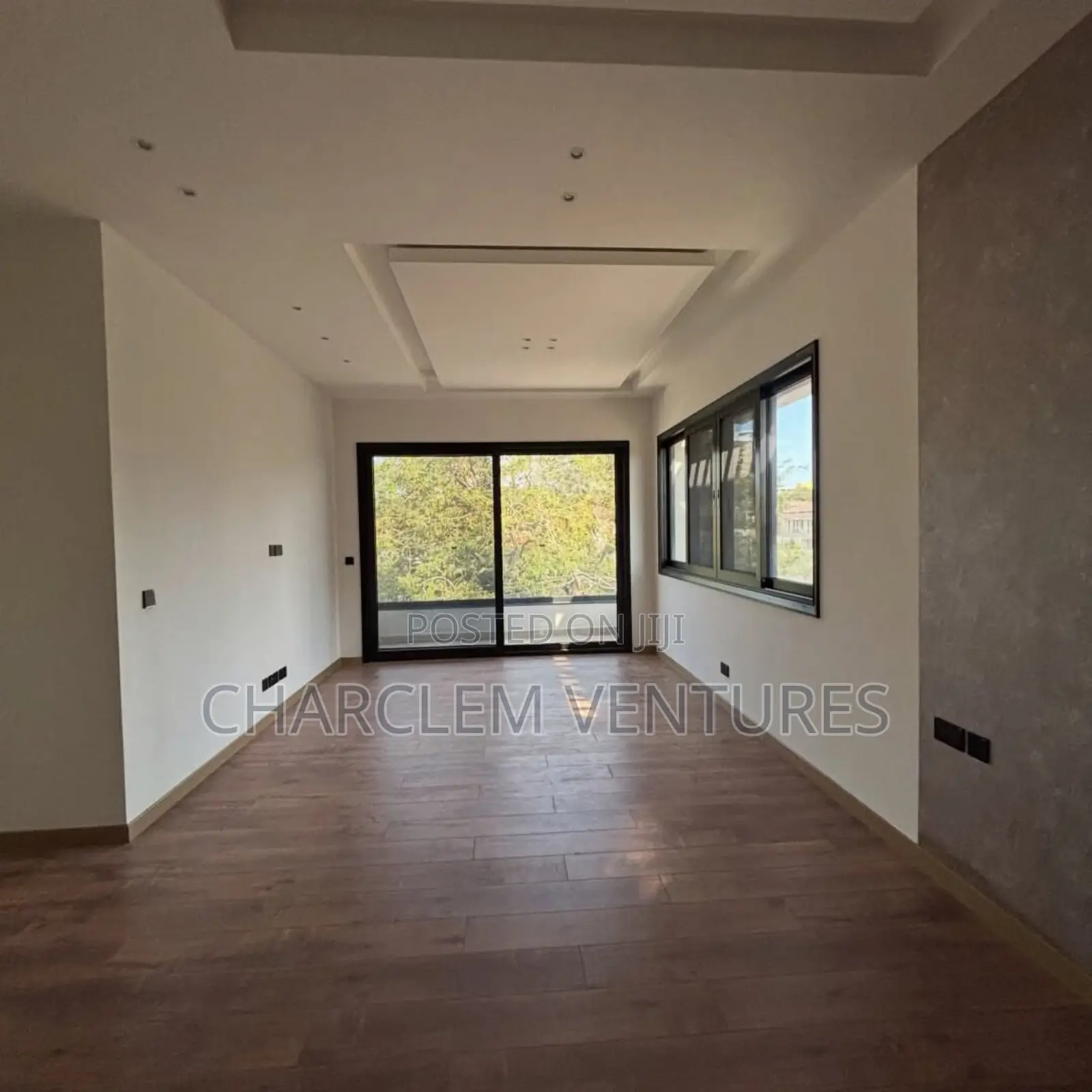 5bdrm Villa in Charclem Ventures, North Ridge for sale