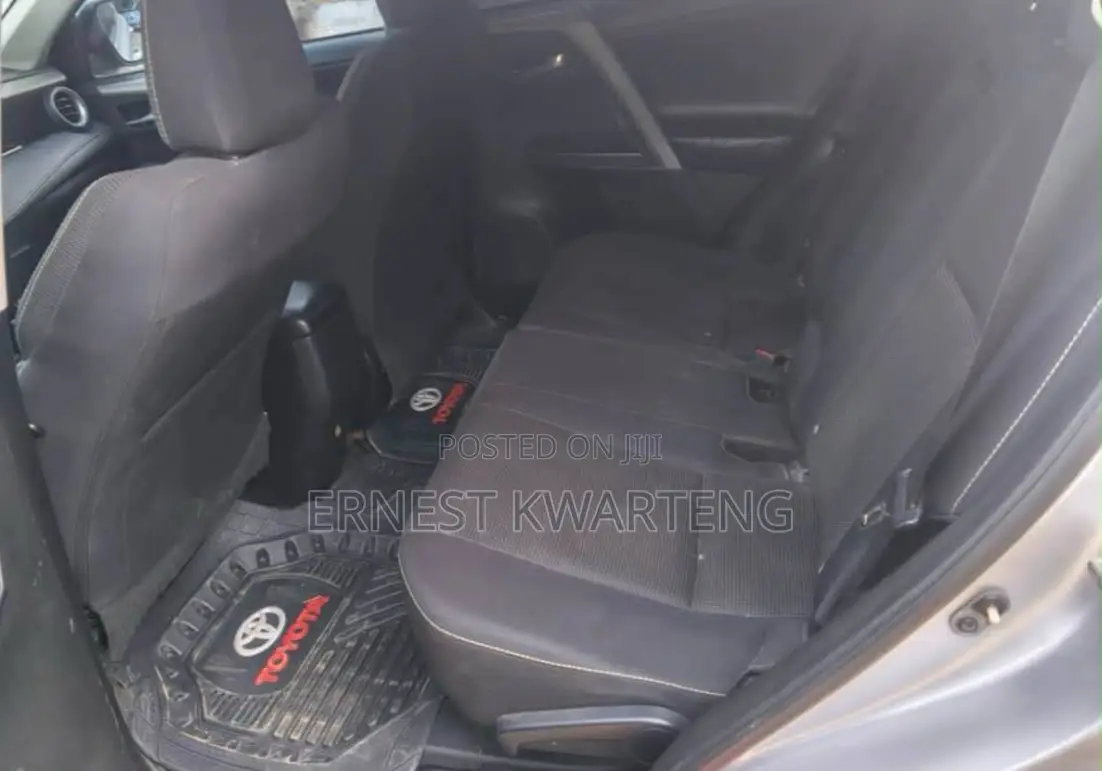 Toyota RAV4 2016 Gray