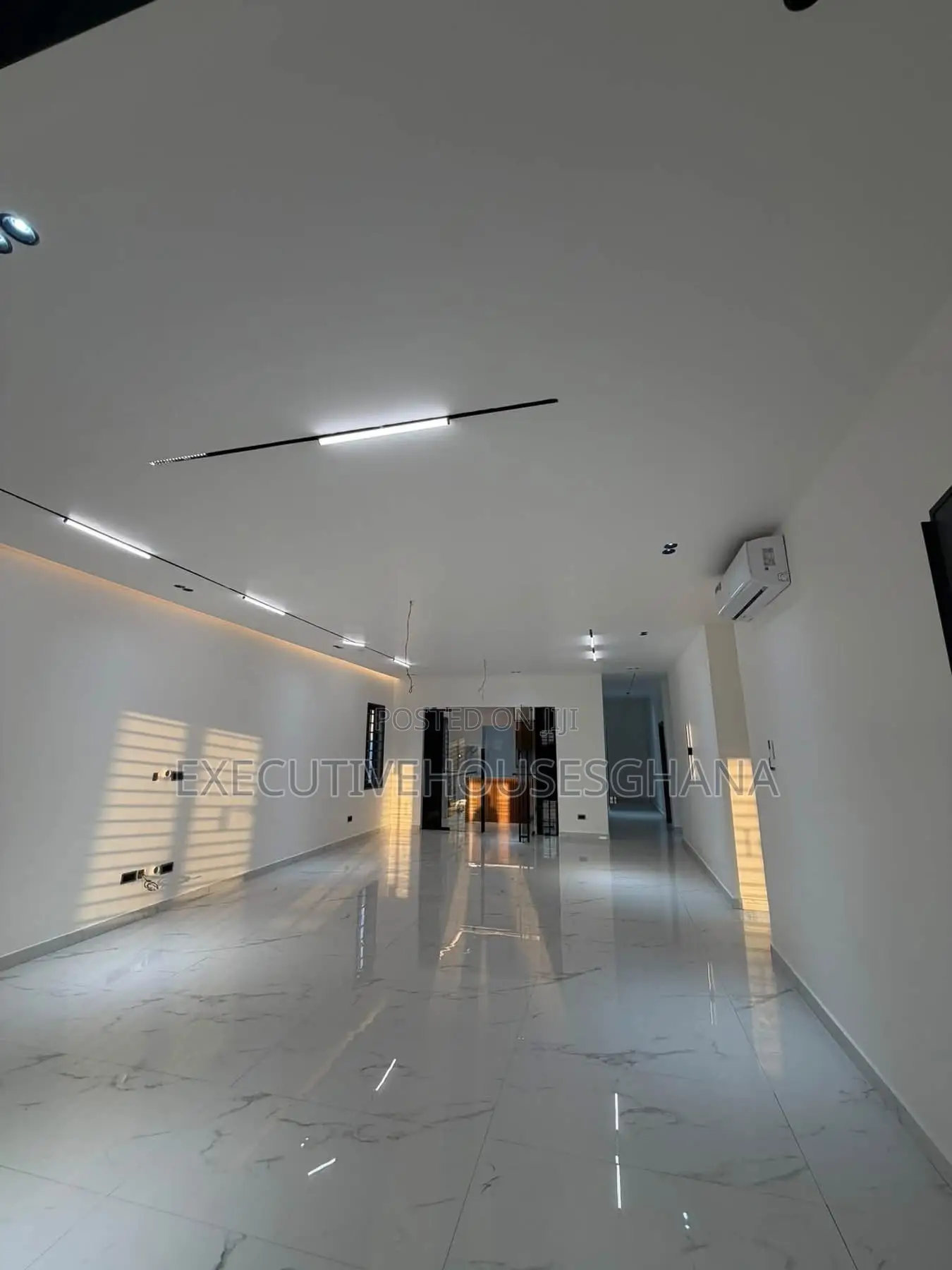 3bdrm Bungalow in Executivehousesghana, Lake Side Estate for sale