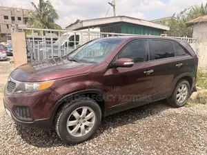 Kia Sorento 2.5 CDRi Automatic 2010 Burgundy