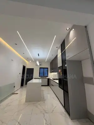 4bdrm House in Tema Metropolitan for sale
