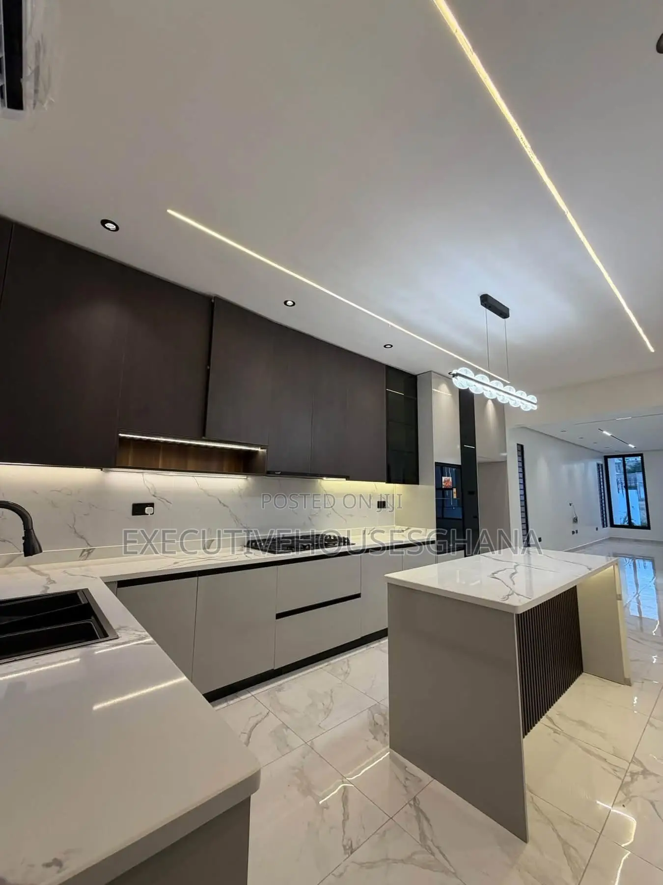 4bdrm House in Tema Metropolitan for sale