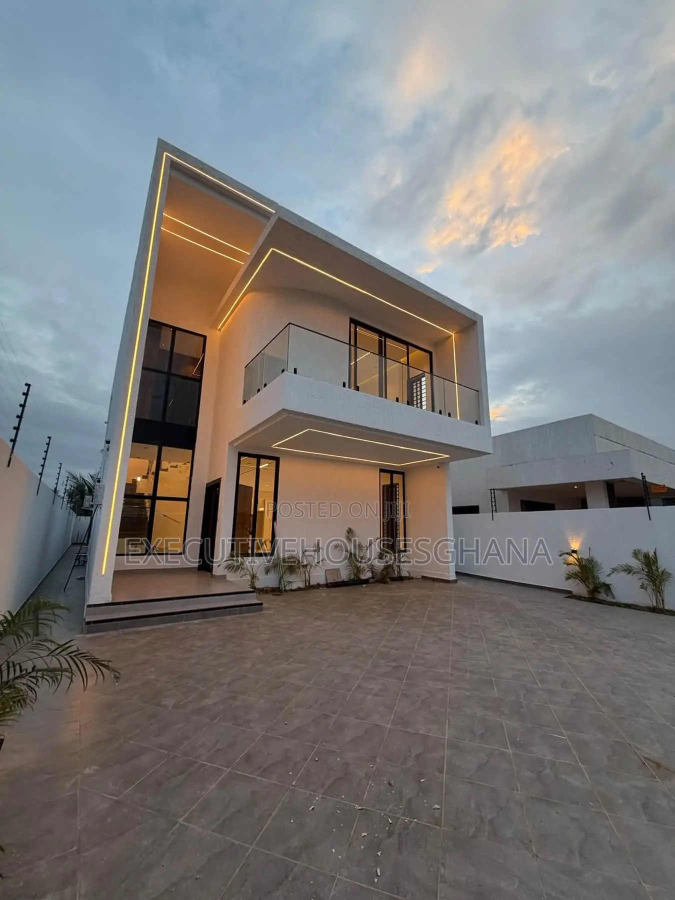 4bdrm House in Tema Metropolitan for sale