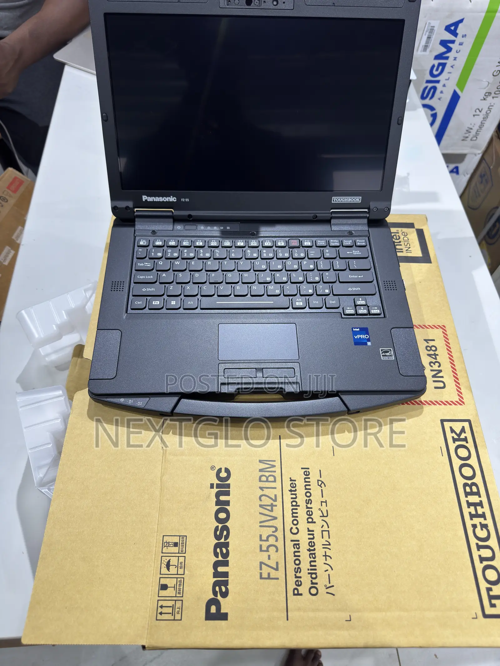 New Laptop Panasonic 16GB Intel Core i7 SSD 512GB
