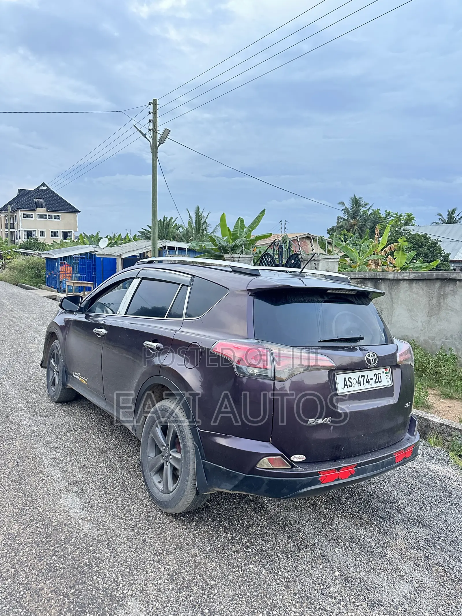 Toyota RAV4 XLE 4dr SUV (2.5L 4cyl 6A) 2014 Brown