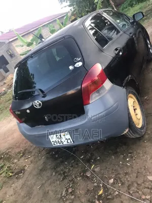 Toyota Vitz 1.3 FWD 5dr 2009 Black