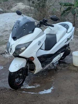 Honda Forza 2016 White