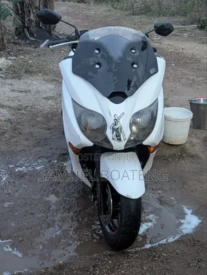Honda Forza 2016 White