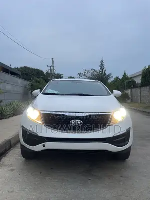 Kia Sportage EX 4dr SUV AWD (2.4L 4cyl 6A) 2013 White