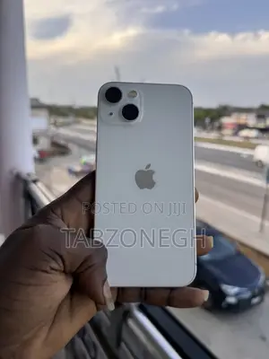 Apple iPhone 13 128 GB White