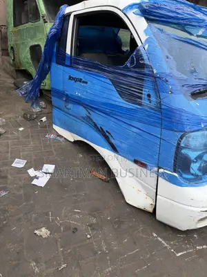 Bongo 3 Cabbing /Head