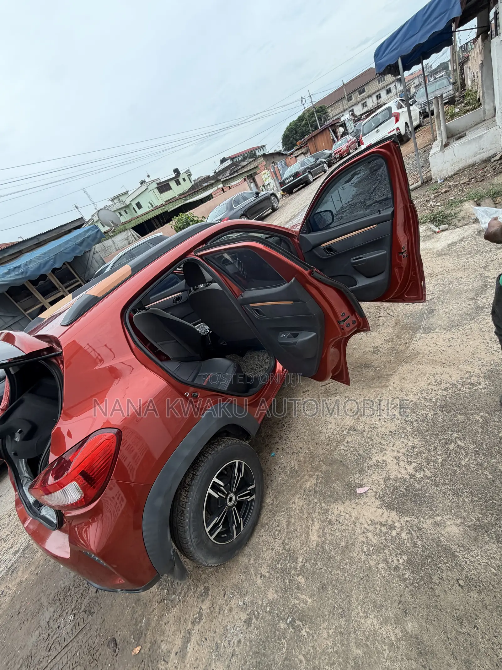Dongfeng EV EX1 33 kW FWD 2022 Red