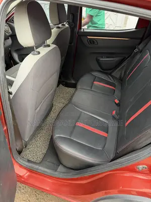 Dongfeng EV EX1 33 kW FWD 2022 Red