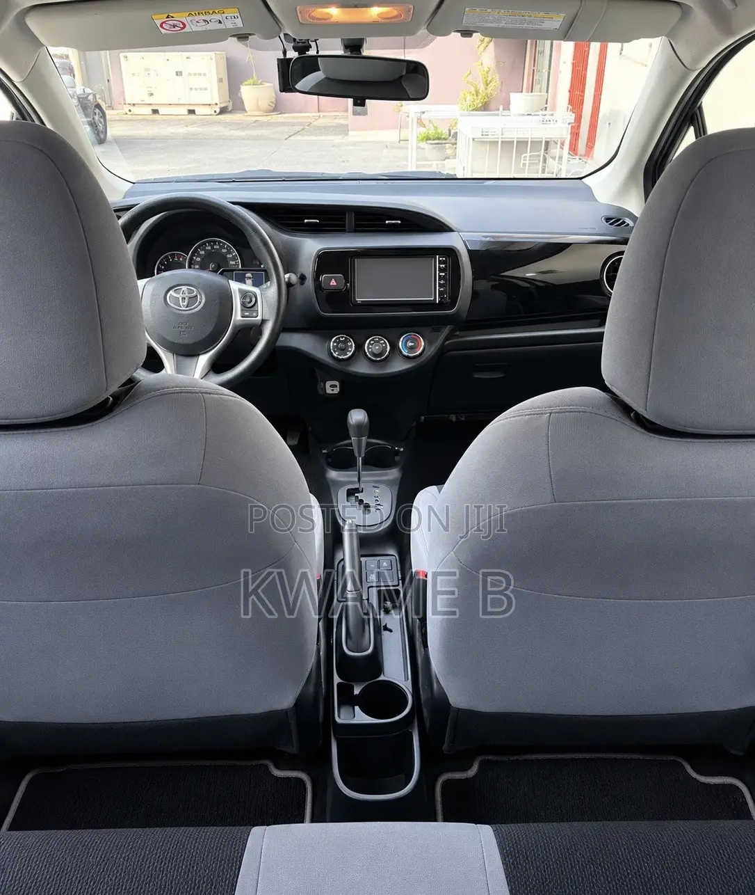 Toyota Vitz 1.3 FWD 5dr 2015 Blue