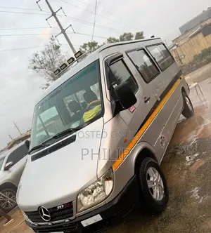 Mercedes-Benz Sprinter 2015 Grey