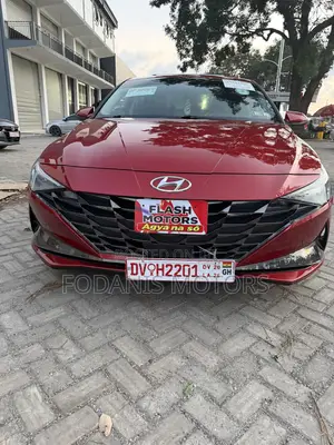 Hyundai Elantra Limited 2021 Red