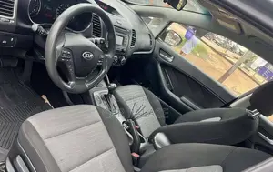Kia Forte EX Sedan 2016 Gray